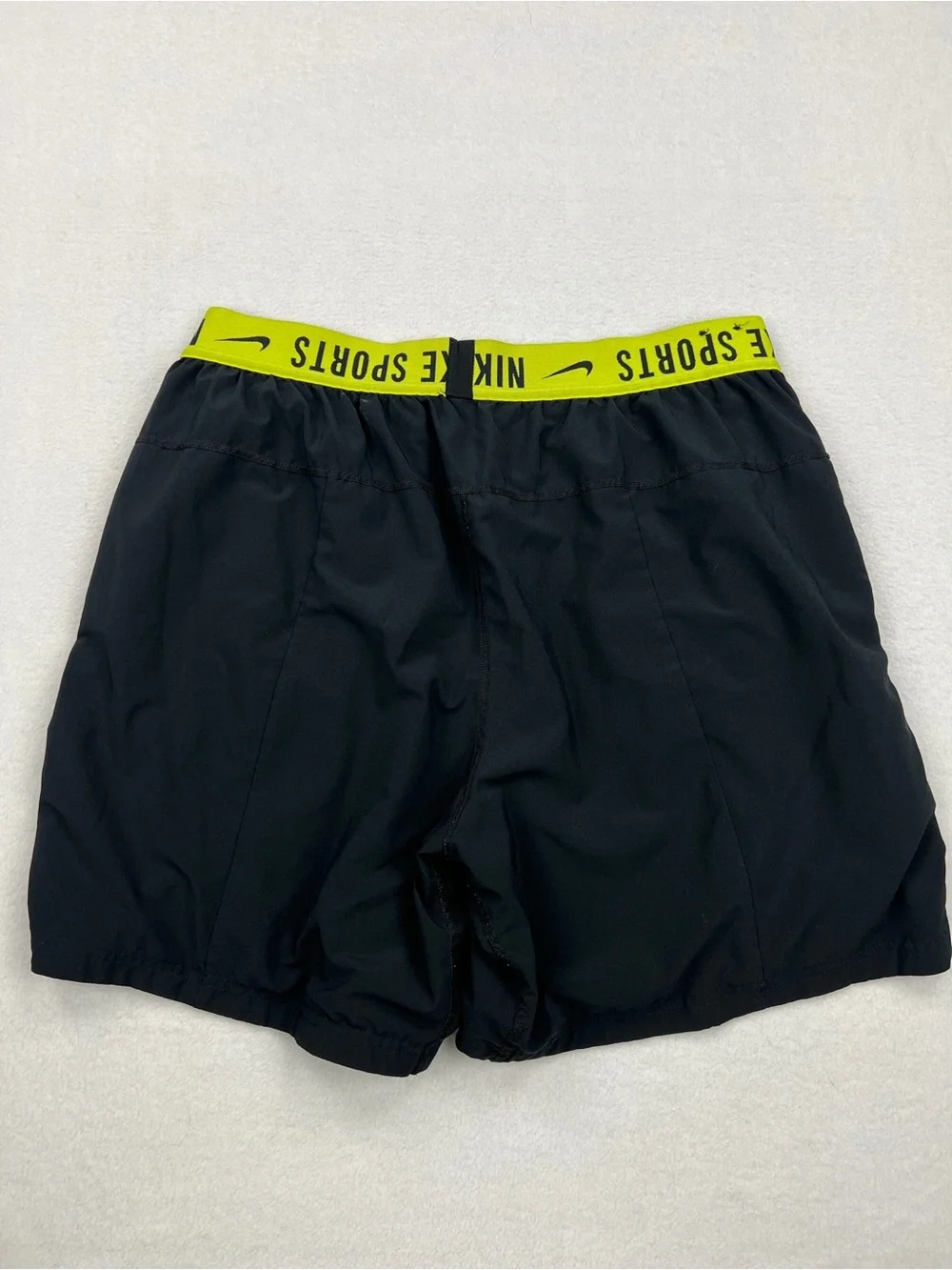 Nike Sportswear Sport Clash Reversible Training Shorts Men Sz L White/Black/Volt